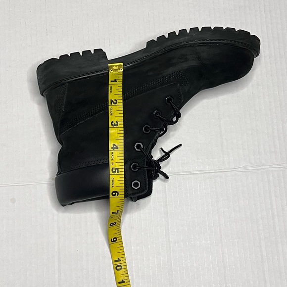 Timberland Classic 6” Premium Boots - Picture 12 of 12